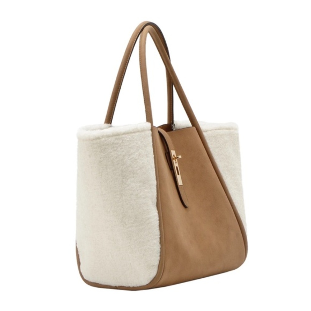 COPY - FFC Lydia Faux Sheep Fur Handbag NWT - Picture 7 of 9